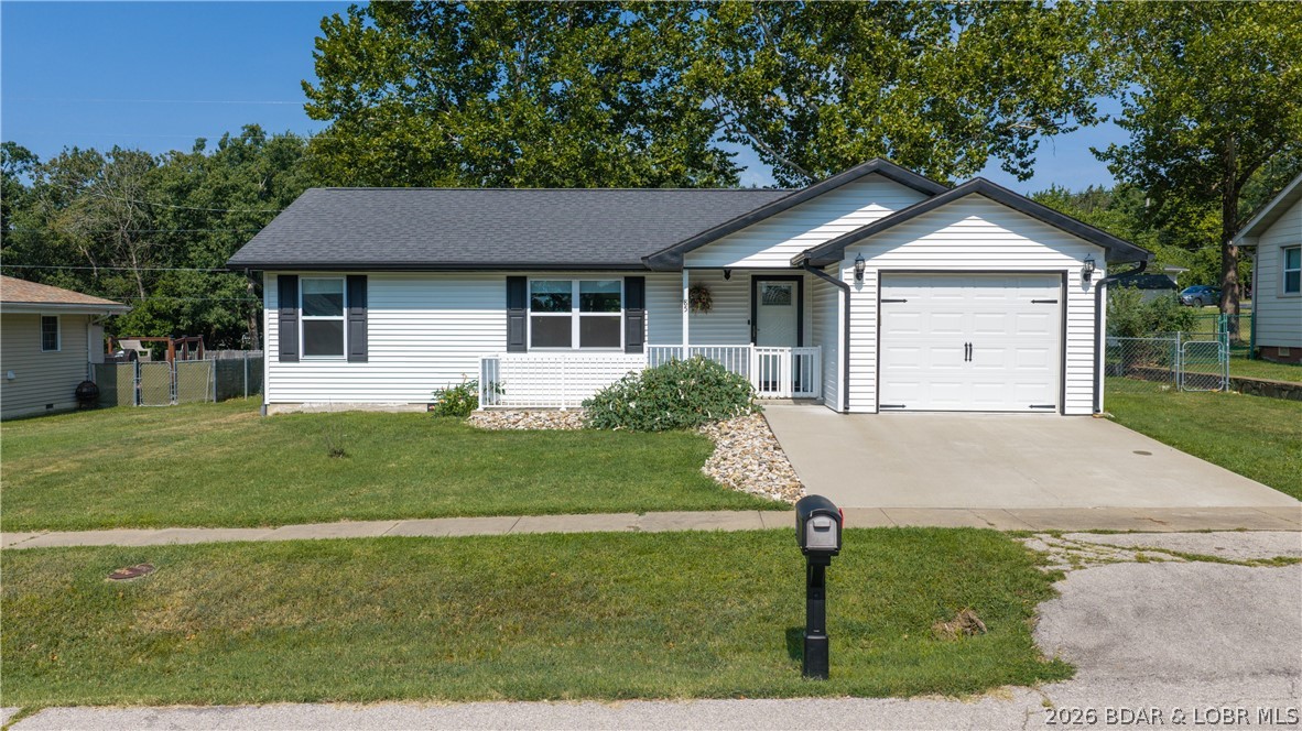 85 Leonard North