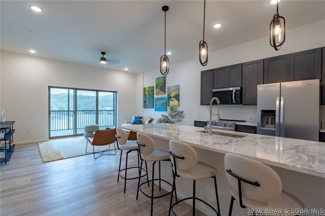 700 Pershing Dr. 105