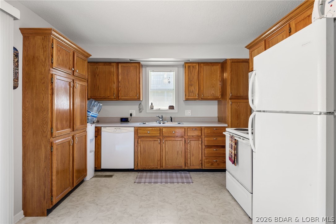 31722 Barclay Loop Property Photo 3