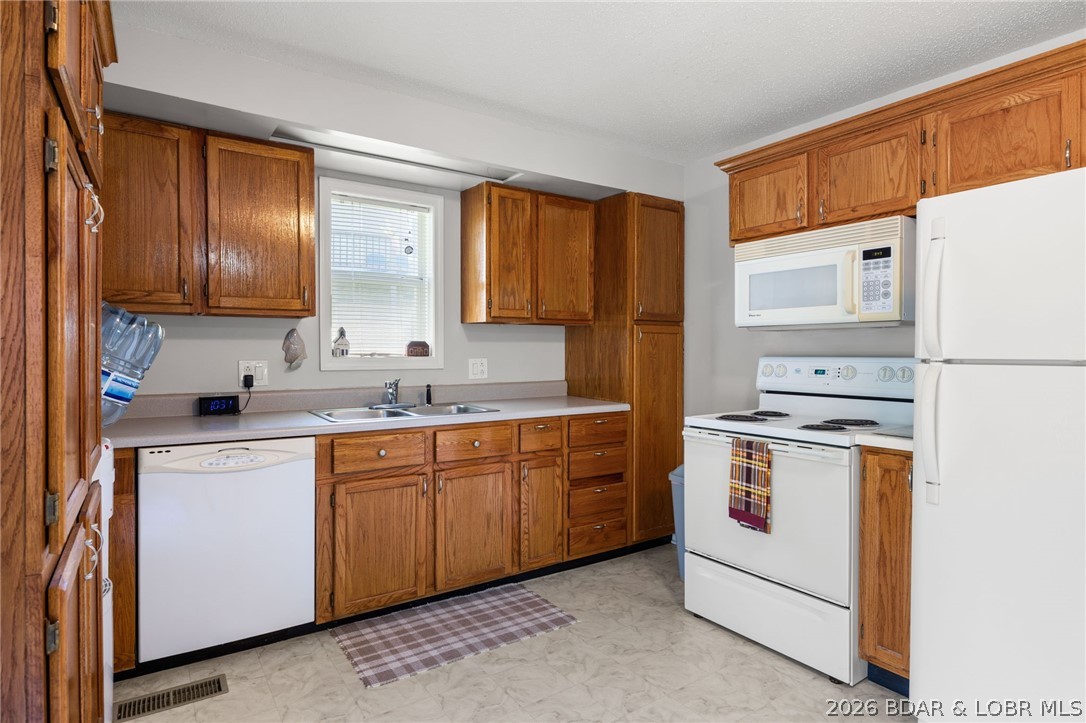31722 Barclay Loop Property Photo 18