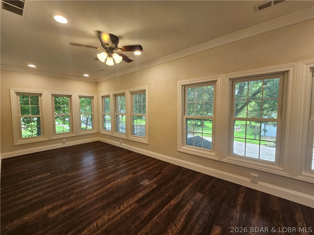 111 Franklin Avenue Property Photo 26