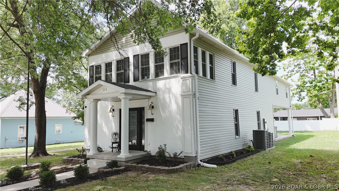 111 Franklin Avenue Property Photo 30