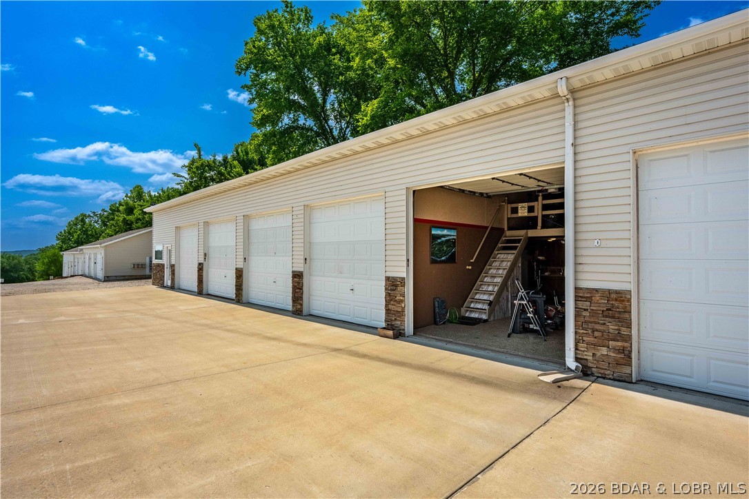 877 Great Ship Street Property Photo 58