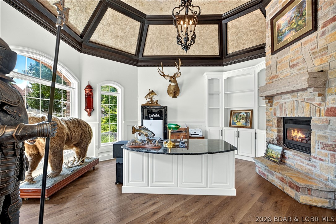 5767 Cobblestone Drive Property Photo 4