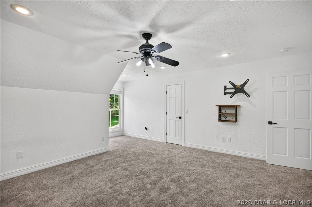 5767 Cobblestone Drive Property Photo 35