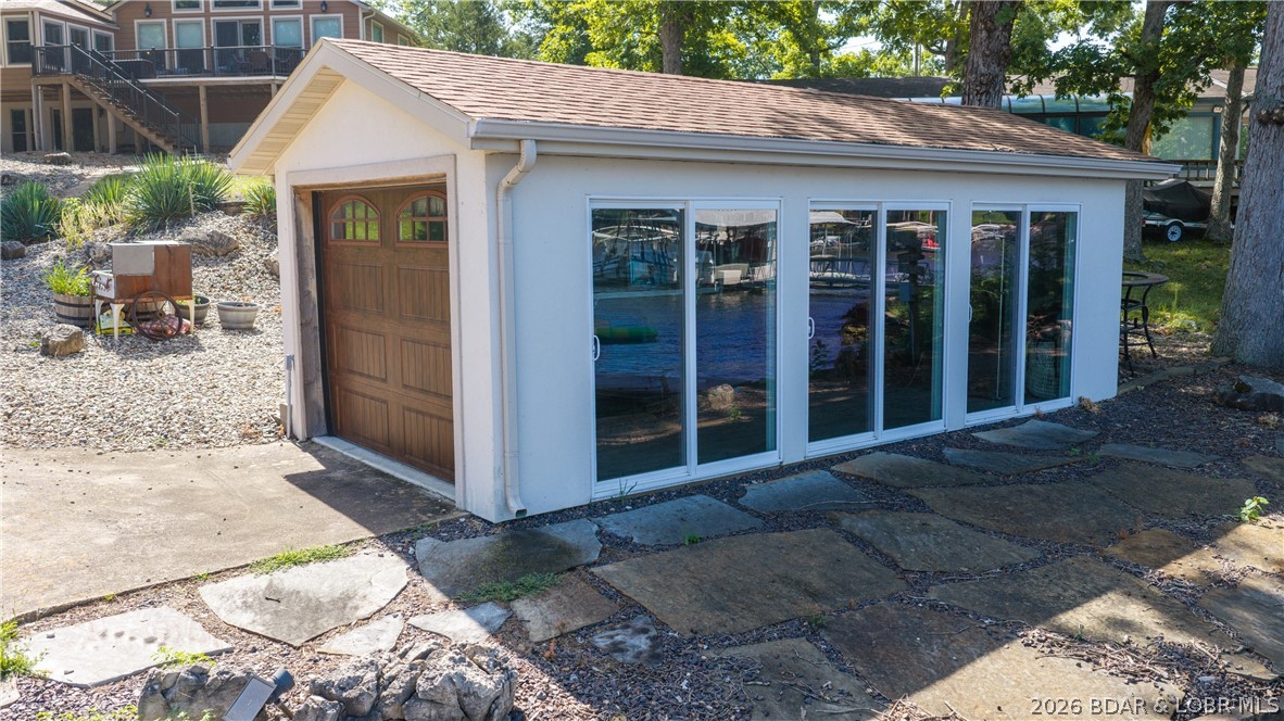 39 Outer Point Property Photo 6
