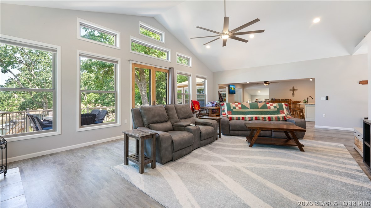 39 Outer Point Property Photo 10