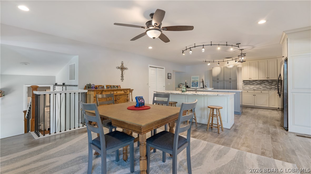 39 Outer Point Property Photo 16
