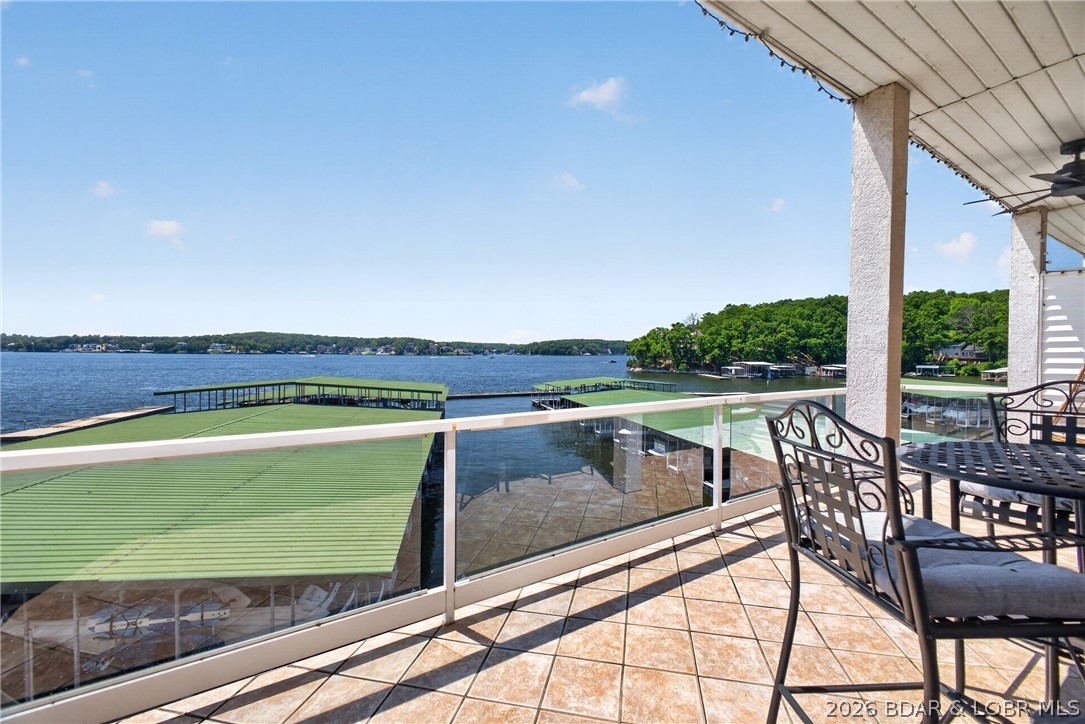 214 Emerald Bay Drive 2b Property Photo 1