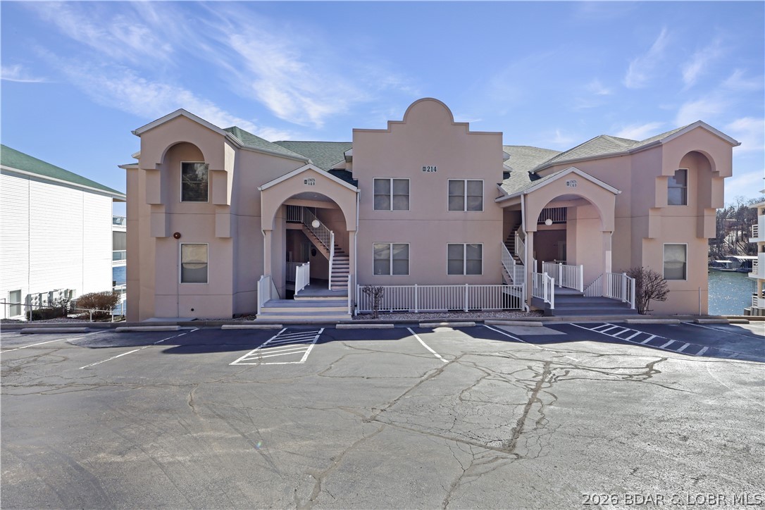 214 Emerald Bay Drive 1b & 2b Property Photo 1