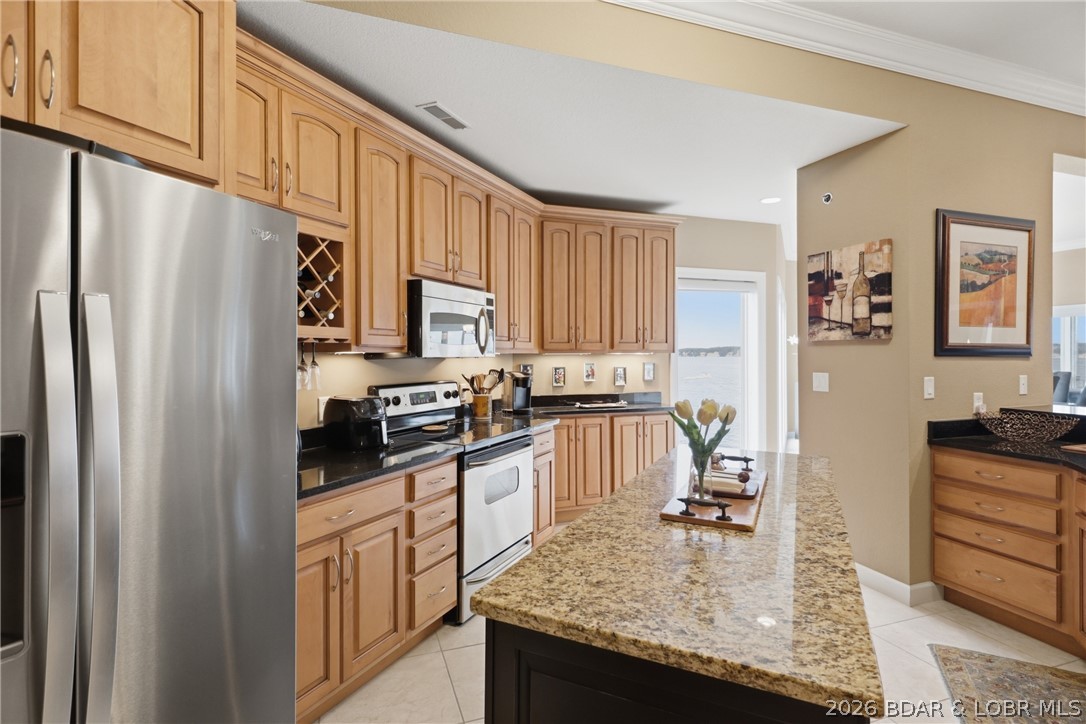 492 Regatta Bay Drive 3a Property Photo 9