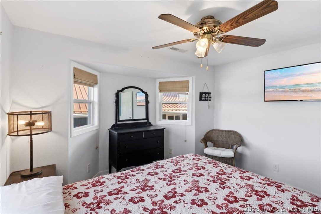 2202 Spring Cove Road Property Photo 17