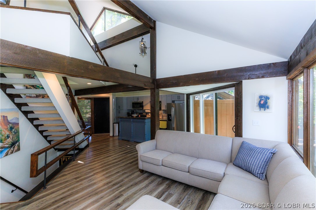 328 Hogan Drive C Property Photo 6