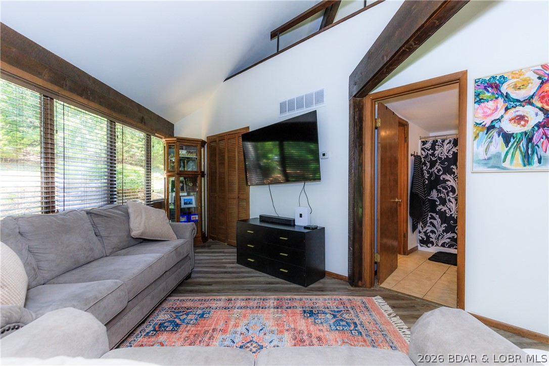 328 Hogan Drive C Property Photo 17
