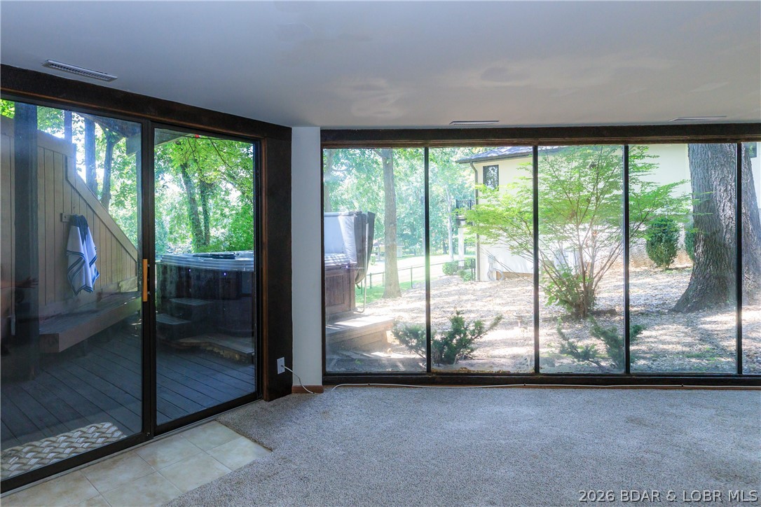 328 Hogan Drive C Property Photo 22