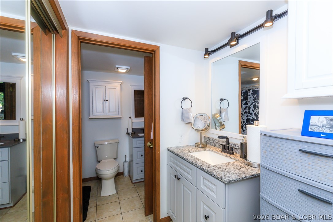 328 Hogan Drive C Property Photo 24