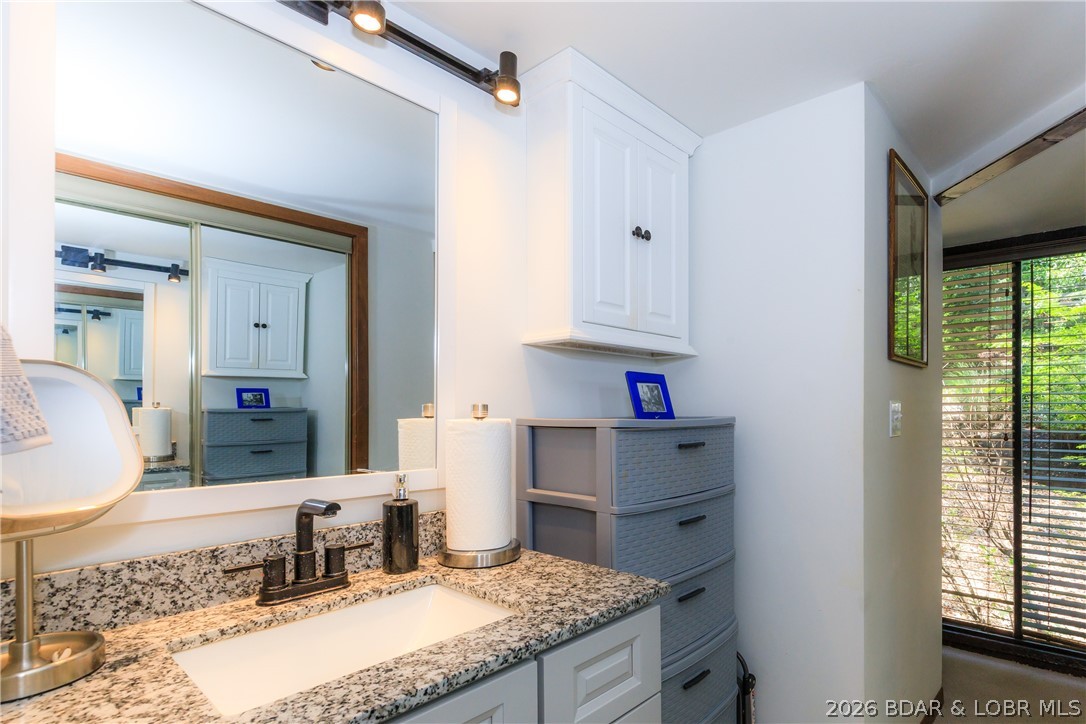 328 Hogan Drive C Property Photo 25