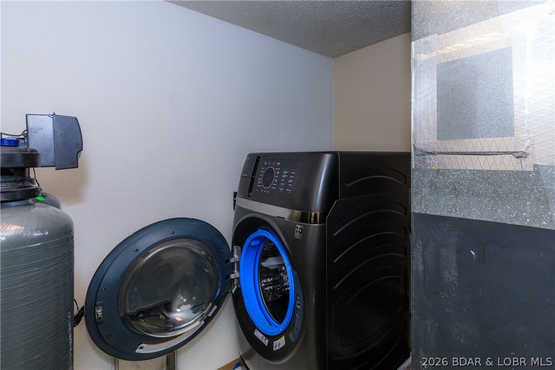 328 Hogan Drive C Property Photo 37