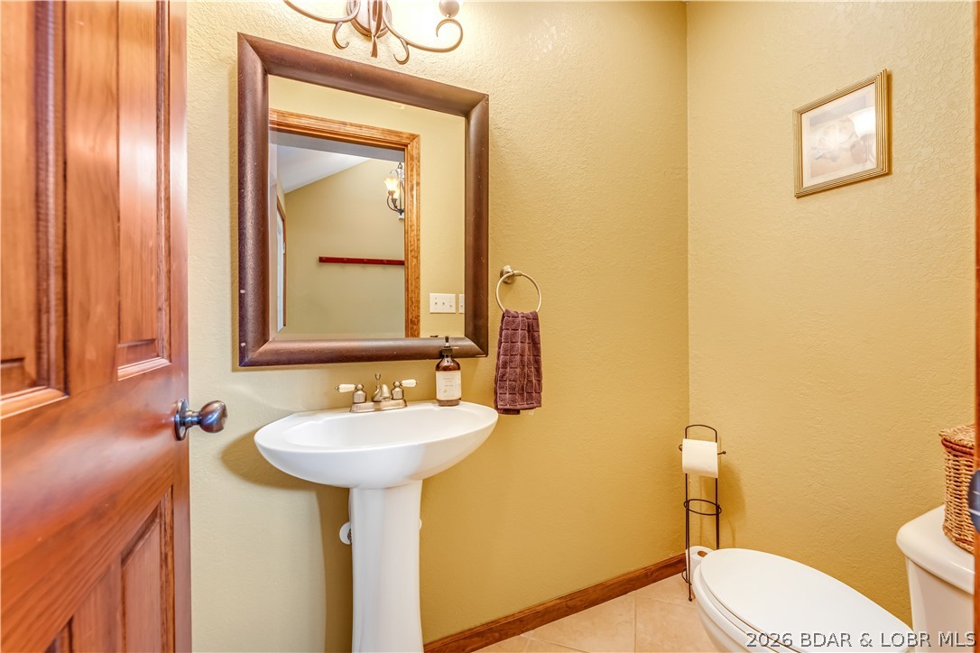 22967 Peppermint Drive Property Photo 8