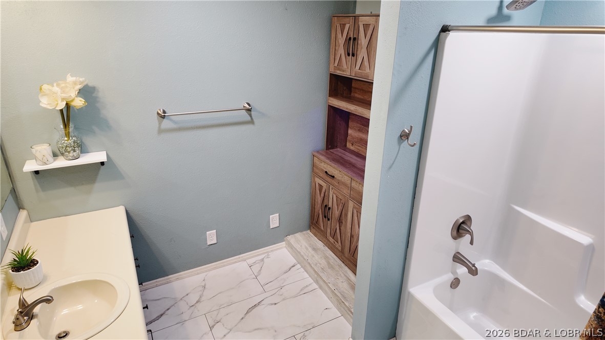 11 Kristy Road Property Photo 16