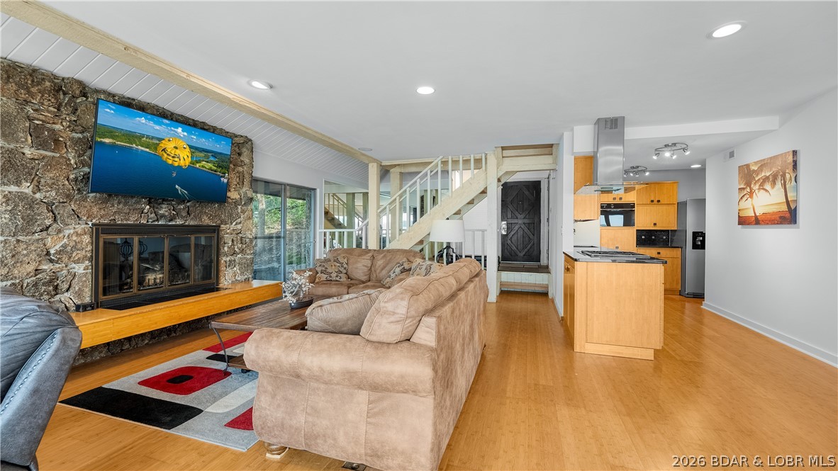 33 Abaco Point Property Photo 4
