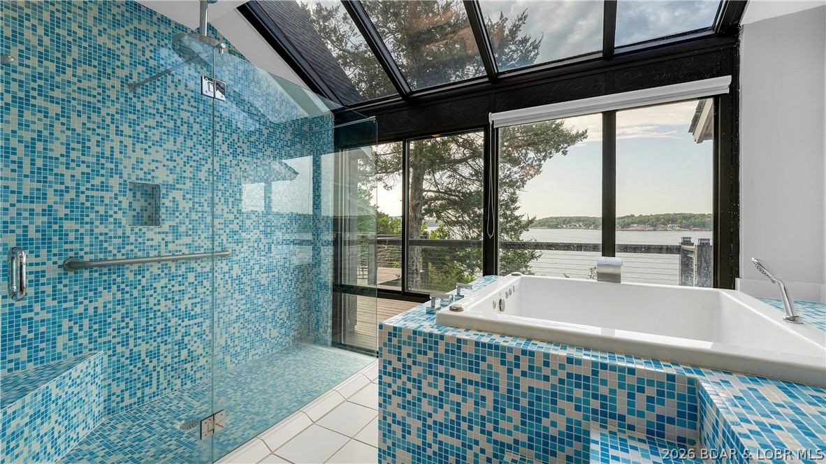 33 Abaco Point Property Photo 17