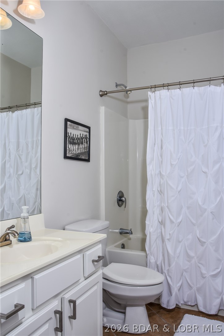 100 Trinity Point Drive 1 S Property Photo 24