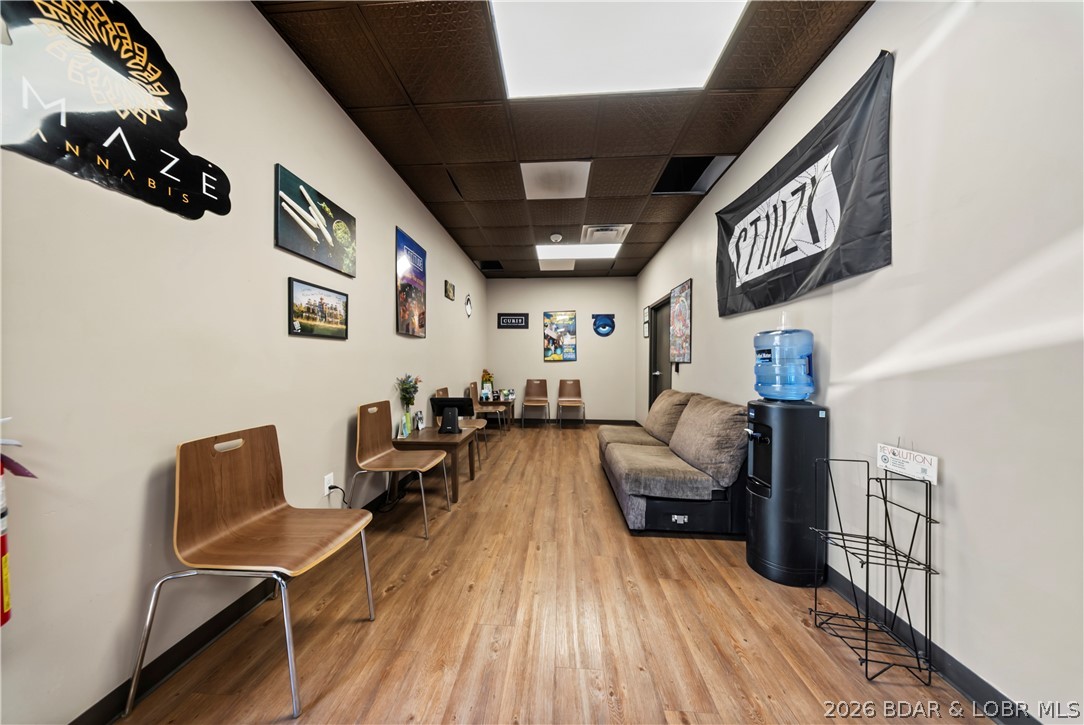 1812 Bus Us-54 Property Photo 11
