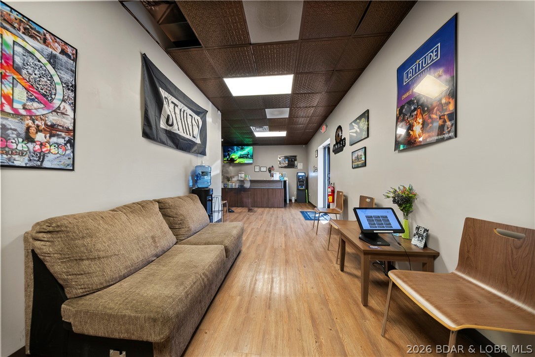 1812 Bus Us-54 Property Photo 12