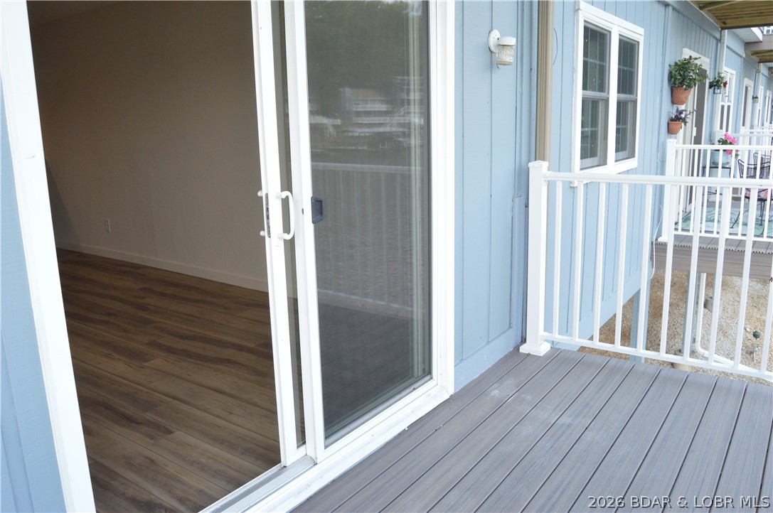 86 Henry's Way 1-e Property Photo 18