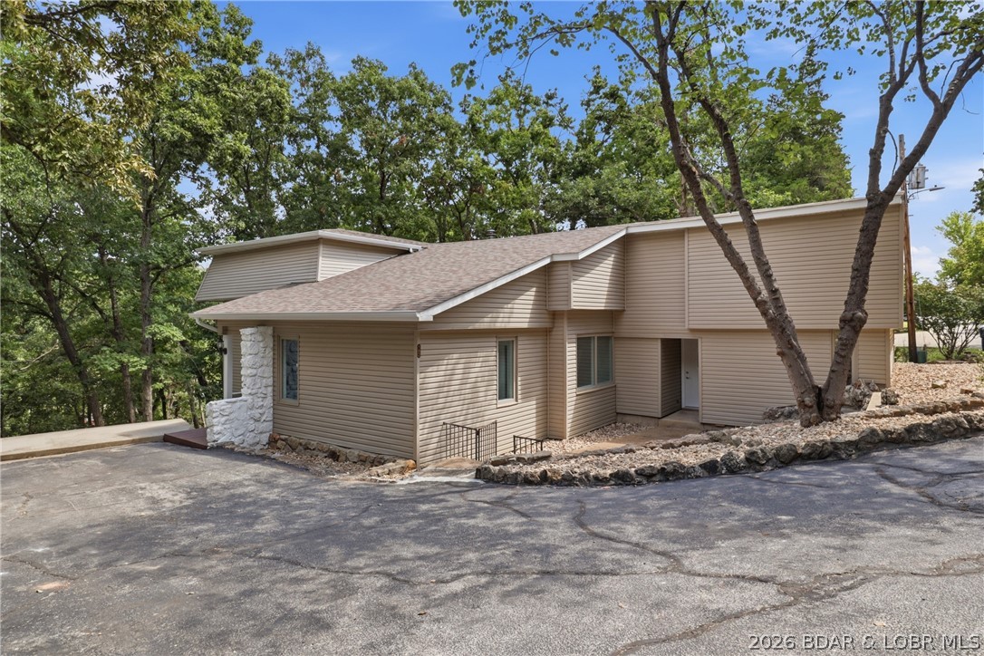 182 Black Hawk Terrace