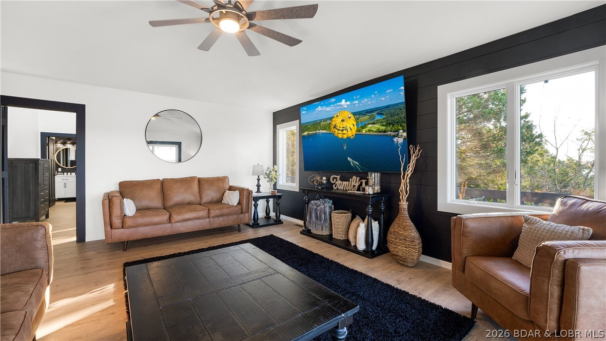 6776 Viking Trail Property Photo 14