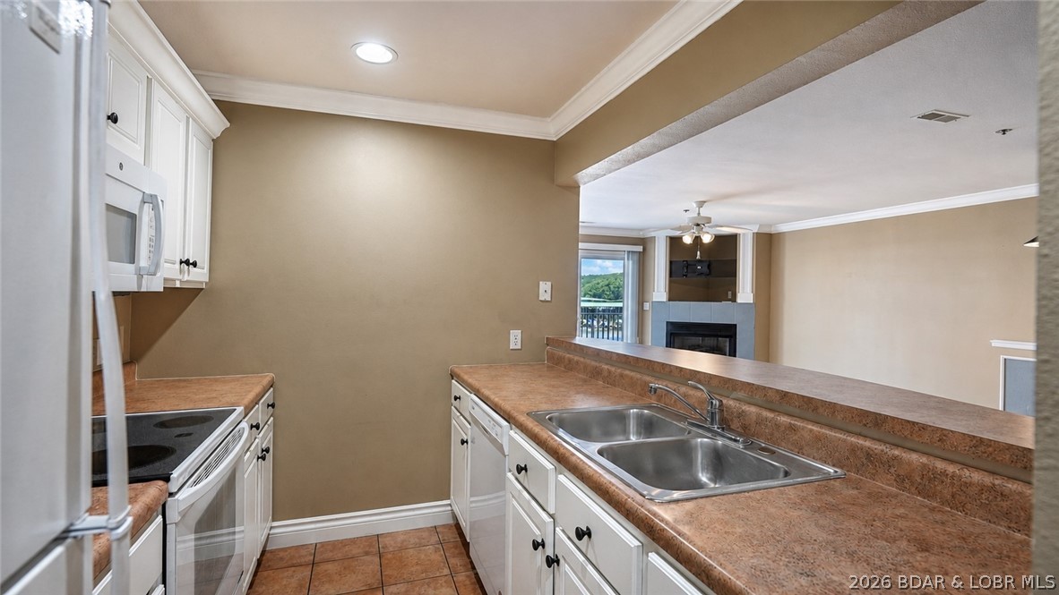 4800 Eagleview Drive 514 Property Photo 12
