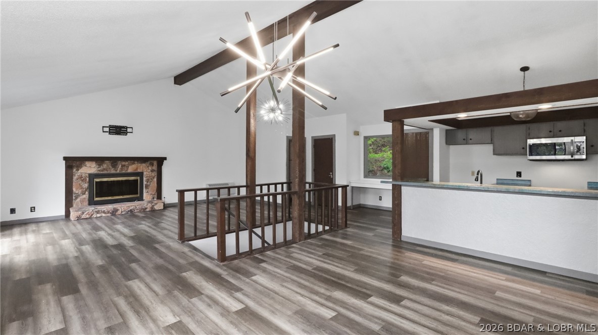 63 Spanish Wells Court Property Photo 7