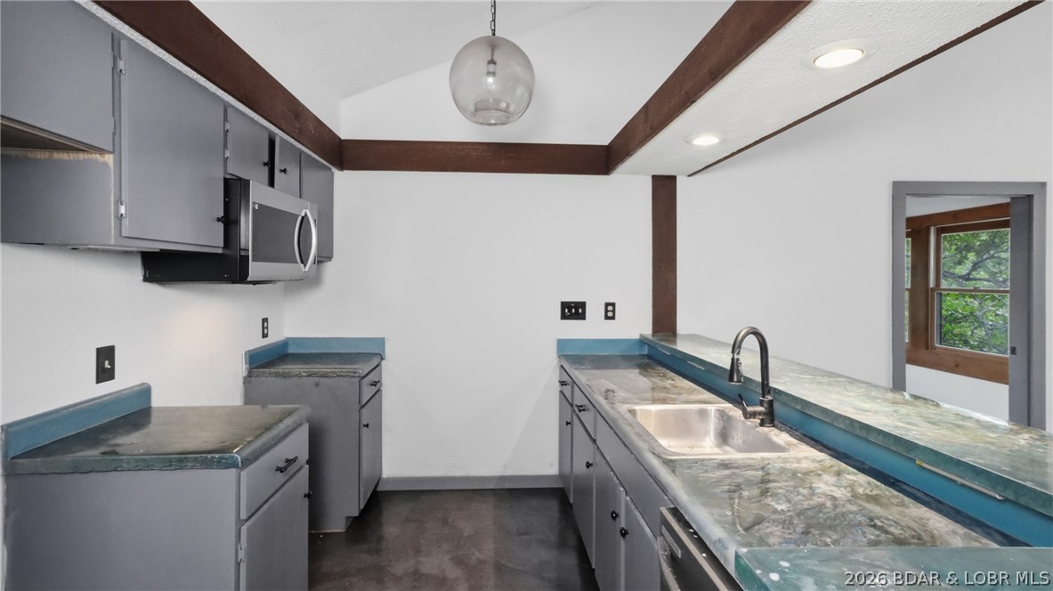63 Spanish Wells Court Property Photo 11