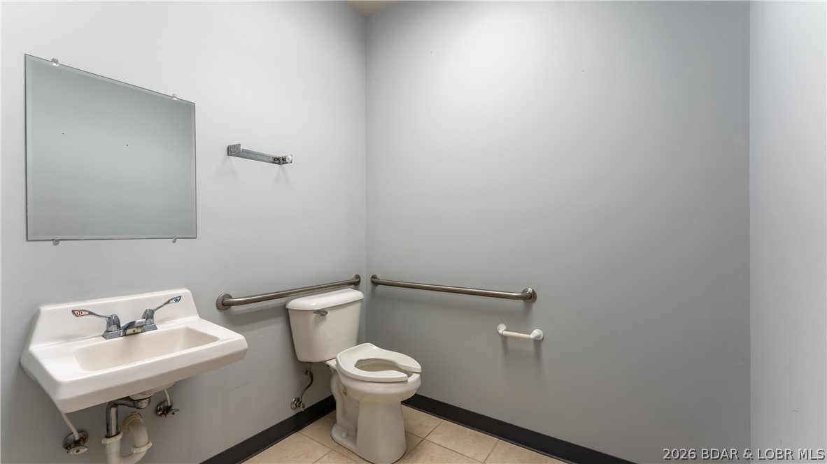 3589010 Property Photo 11