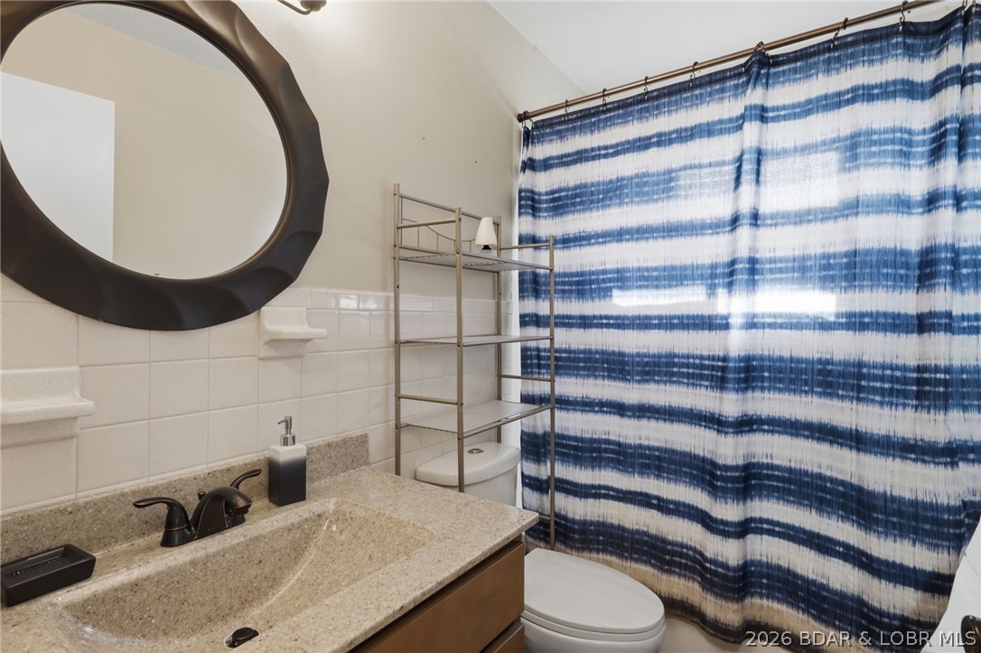 201 Greenwich Avenue Property Photo 7