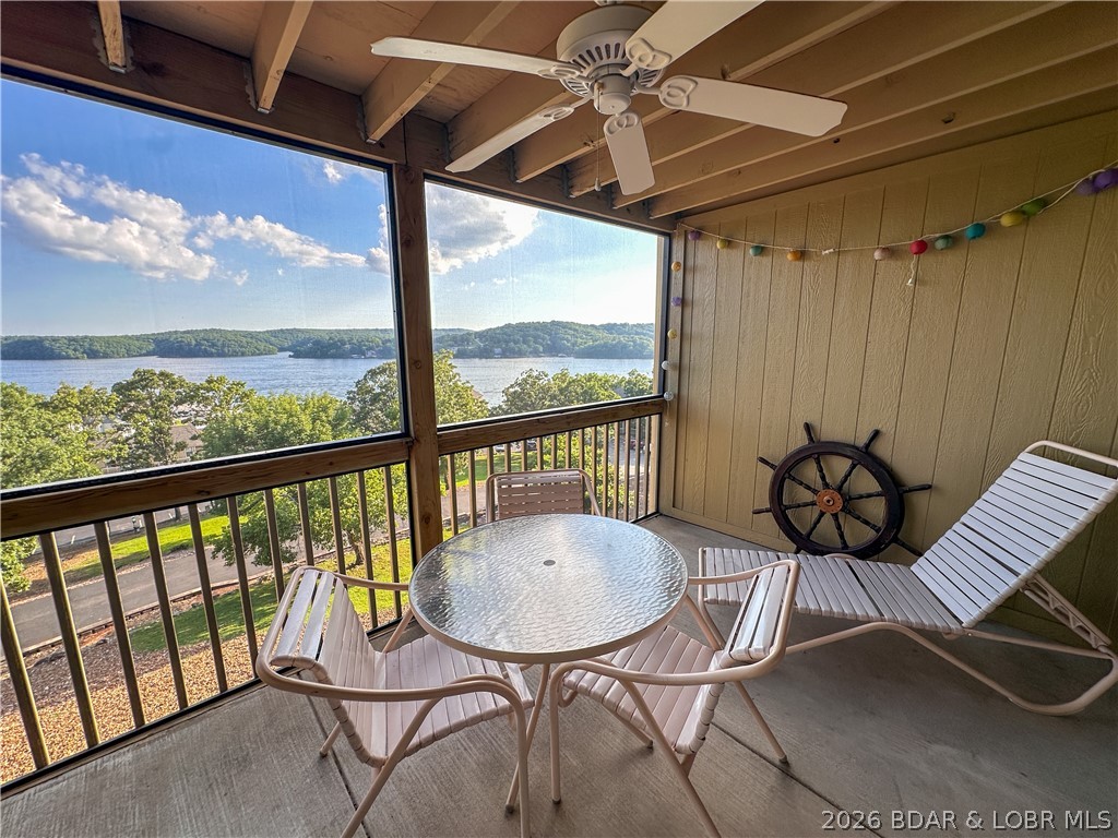 2500 Bay Point Lane 722 Property Photo 1