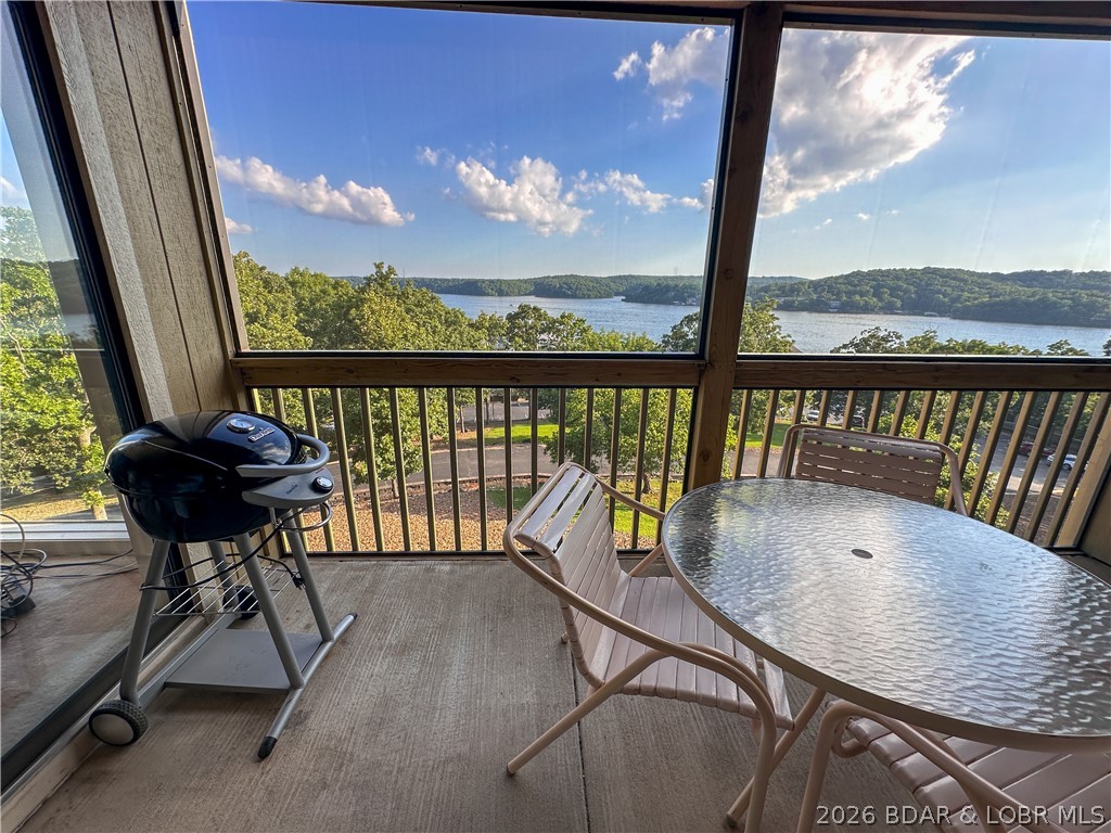 2500 Bay Point Lane 722 Property Photo 1