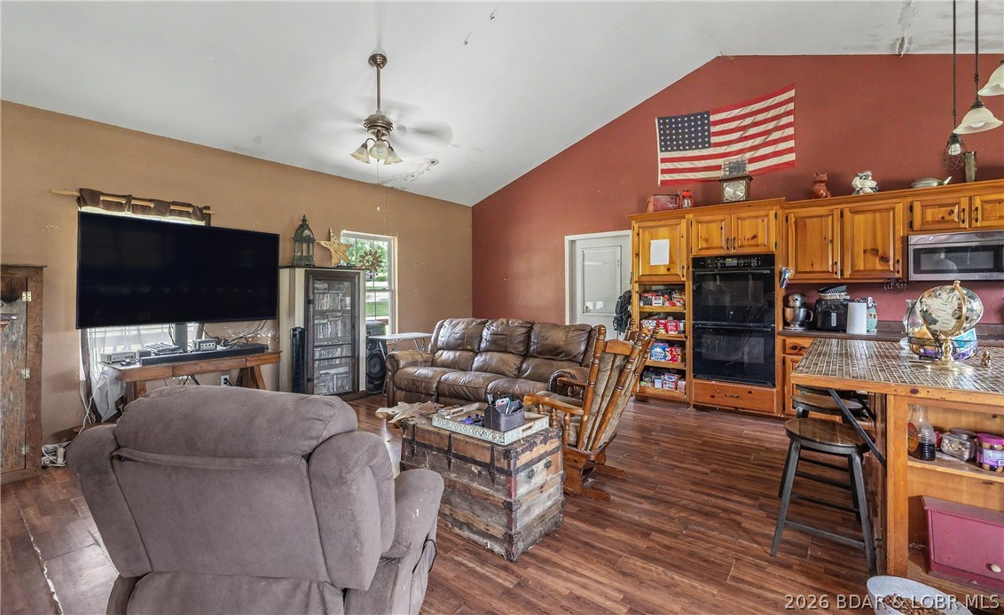 407 Highway Y Property Photo 17