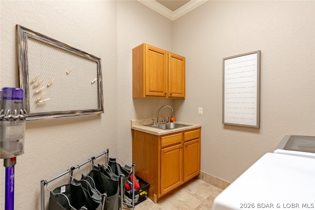 323 Cherry Hill Drive Property Photo 23