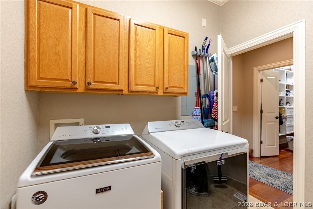 323 Cherry Hill Drive Property Photo 24