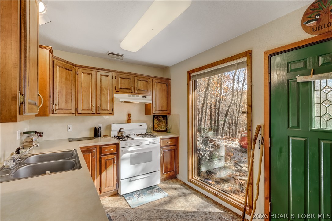 16376 Twisted Tree Road Property Photo 12