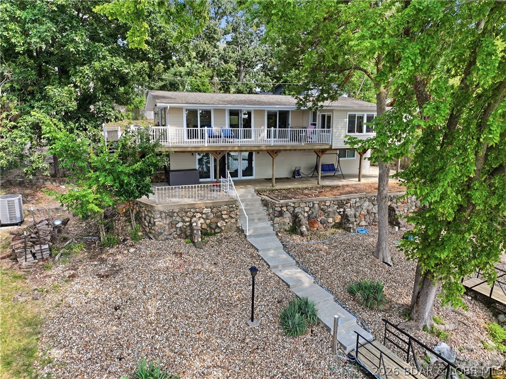 209 Cameo Point Property Photo 4
