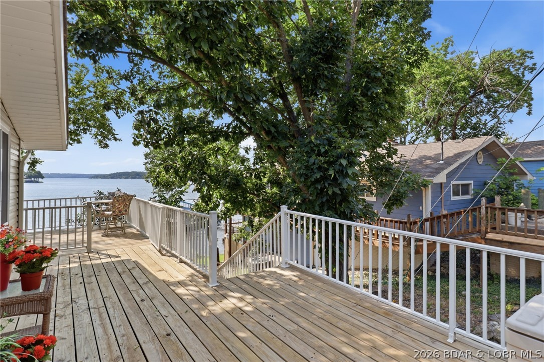 209 Cameo Point Property Photo 12