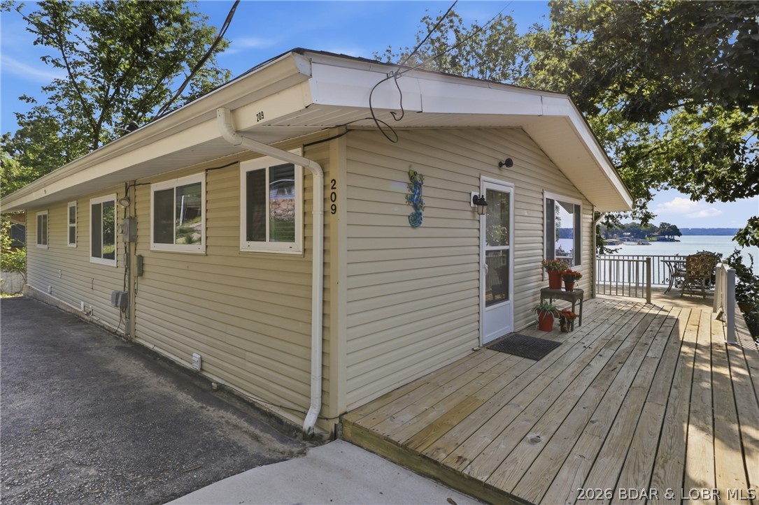 209 Cameo Point Property Photo 32