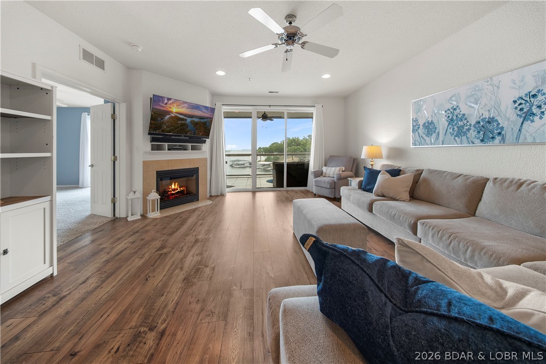 1200 Lands End Parkway 222 Property Photo 1