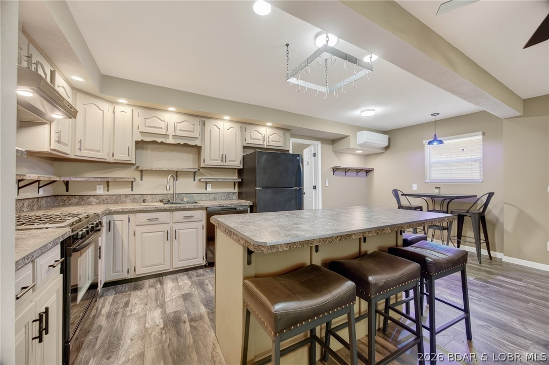 27 River Stone Property Photo 4