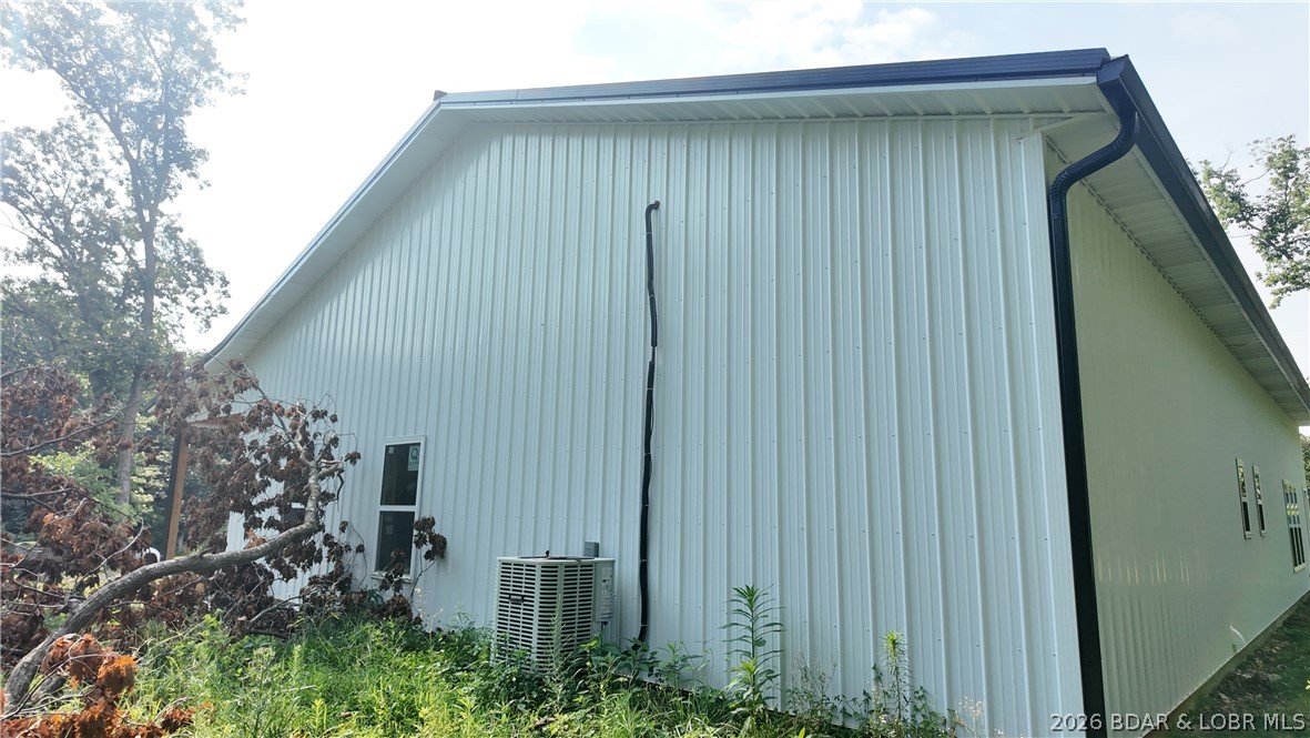 62196 Highway C Property Photo 4