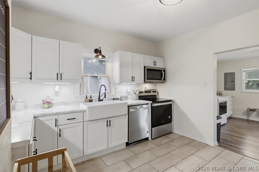 209 N Maple Street Property Photo 8